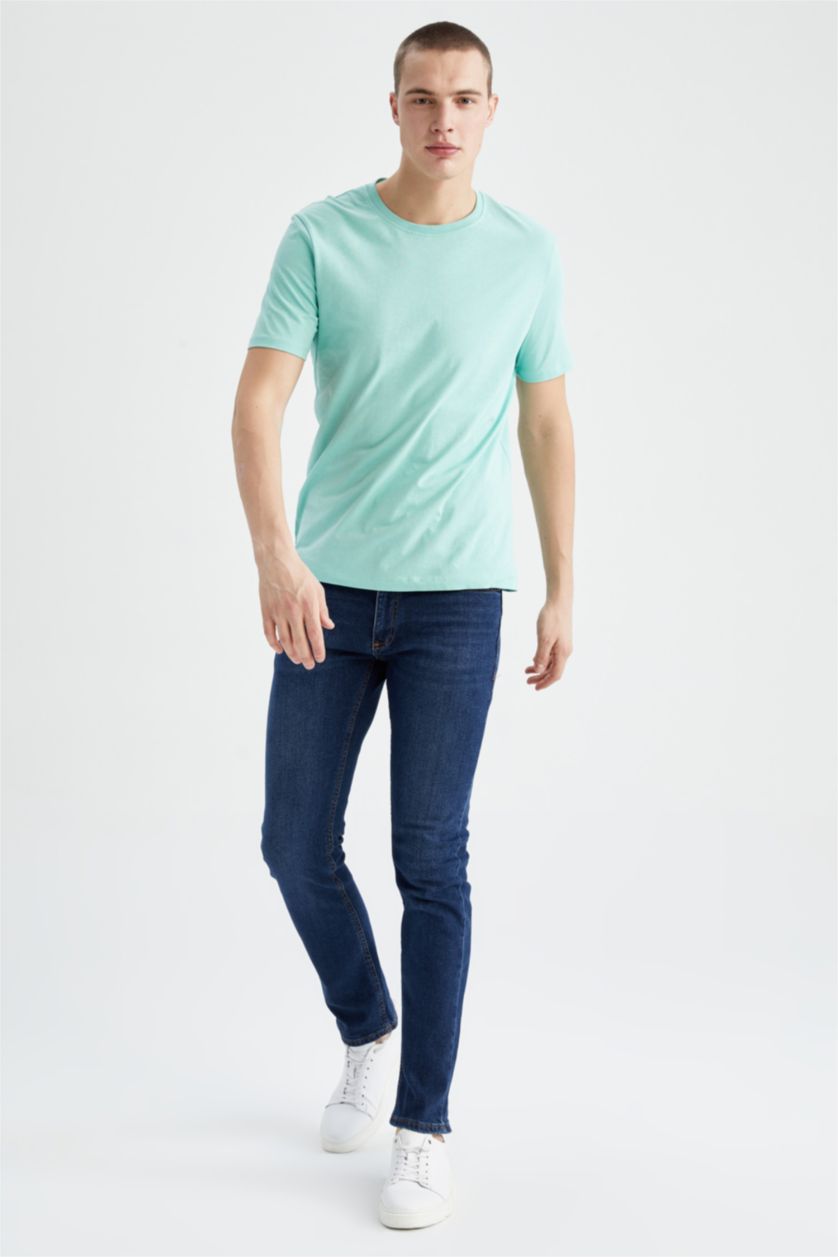 رجال فيروزي تي شيرت أساسي بياقة مستديرة وقصة عادية