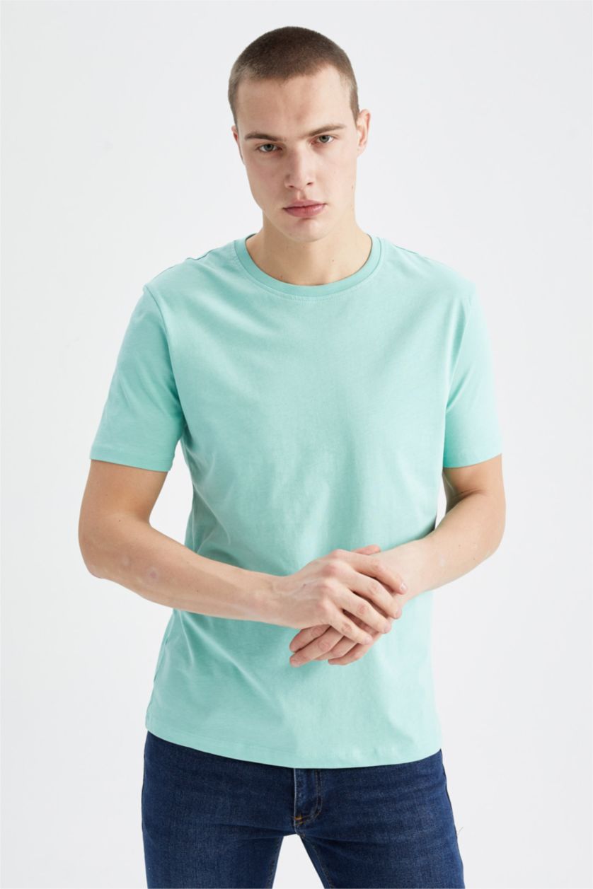 رجال فيروزي تي شيرت أساسي بياقة مستديرة وقصة عادية