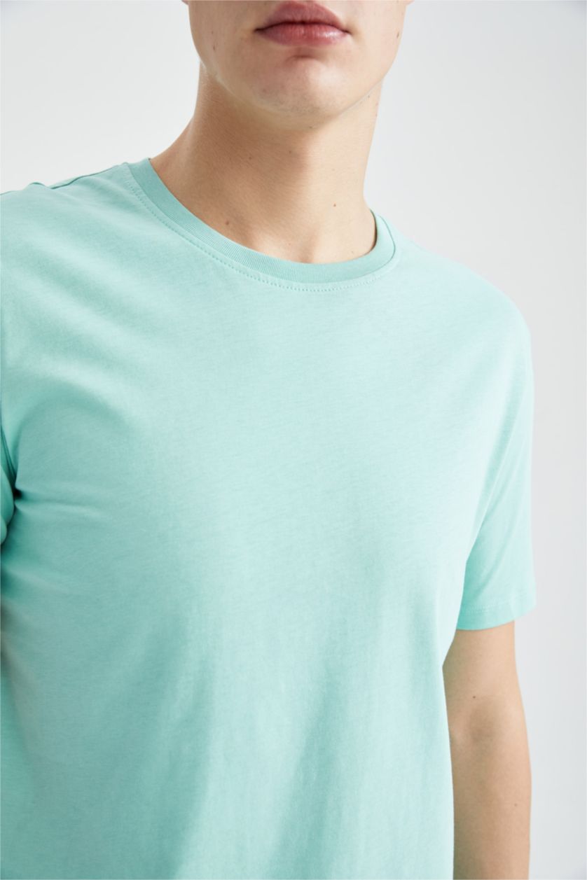 رجال فيروزي تي شيرت أساسي بياقة مستديرة وقصة عادية