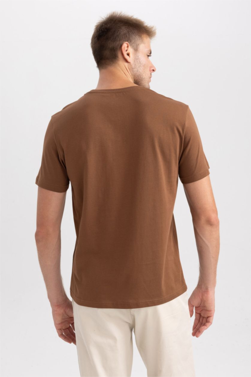 MAN Brown Regular Fit Crew Neck Basic  Cotton T-Shirt