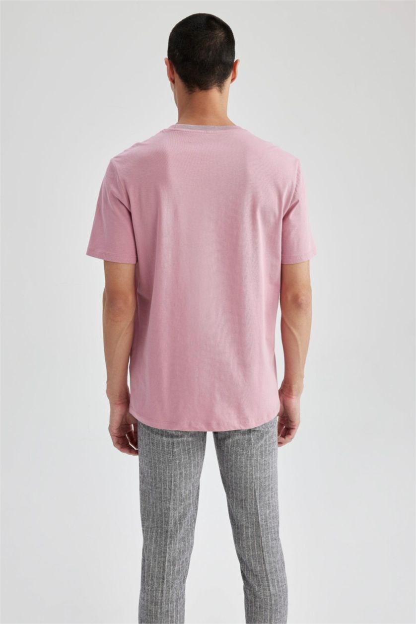 رجالي وردي غامق Regular Fit Short Sleeve T-Shirt