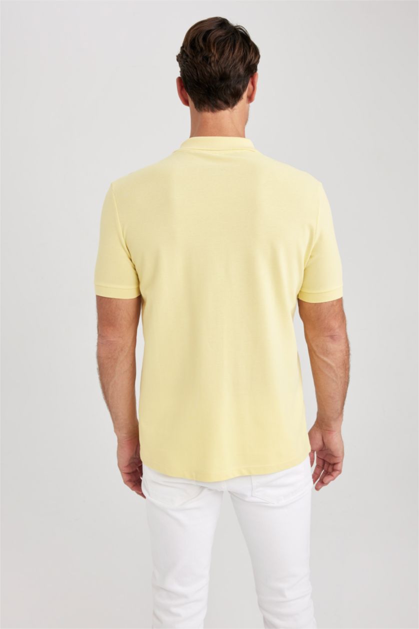رجال أصفر تي شيرت بولو قصة عادية