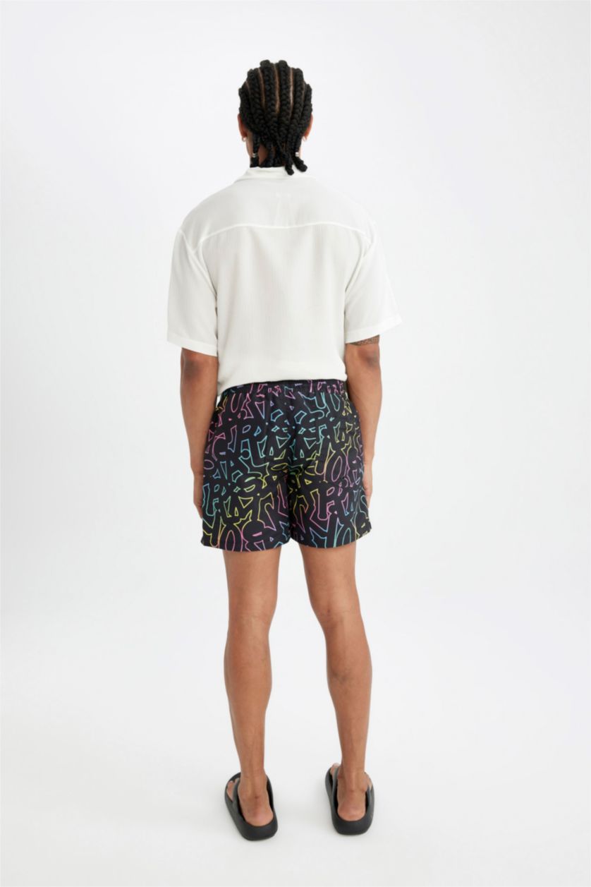 رجالي أسود شورت بحر قصير