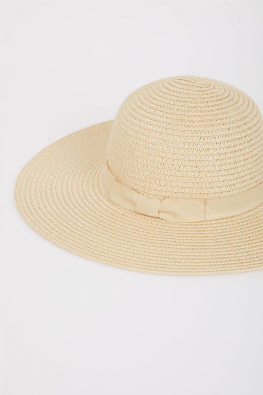 حريمي اللون الرملي طاقية خوص حريمي