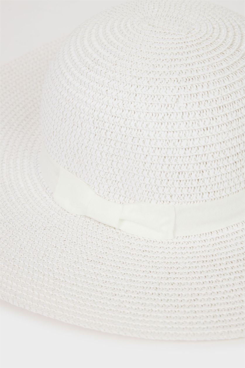 Kadın Beyaz Kadın Hasır Şapka
