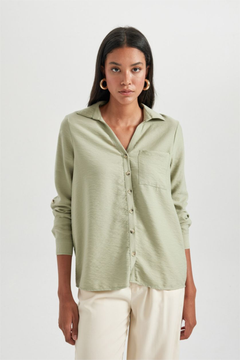 Kadın Açık Haki Regular Fit Cepli Uzun Kollu Gömlek