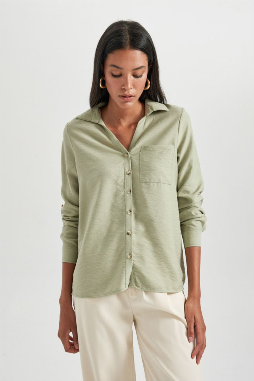 Kadın Açık Haki Regular Fit Cepli Uzun Kollu Gömlek