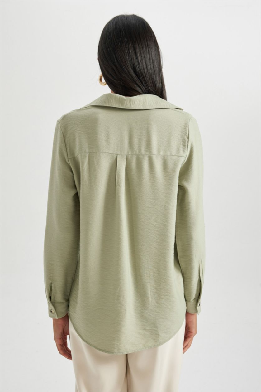 Kadın Açık Haki Regular Fit Cepli Uzun Kollu Gömlek