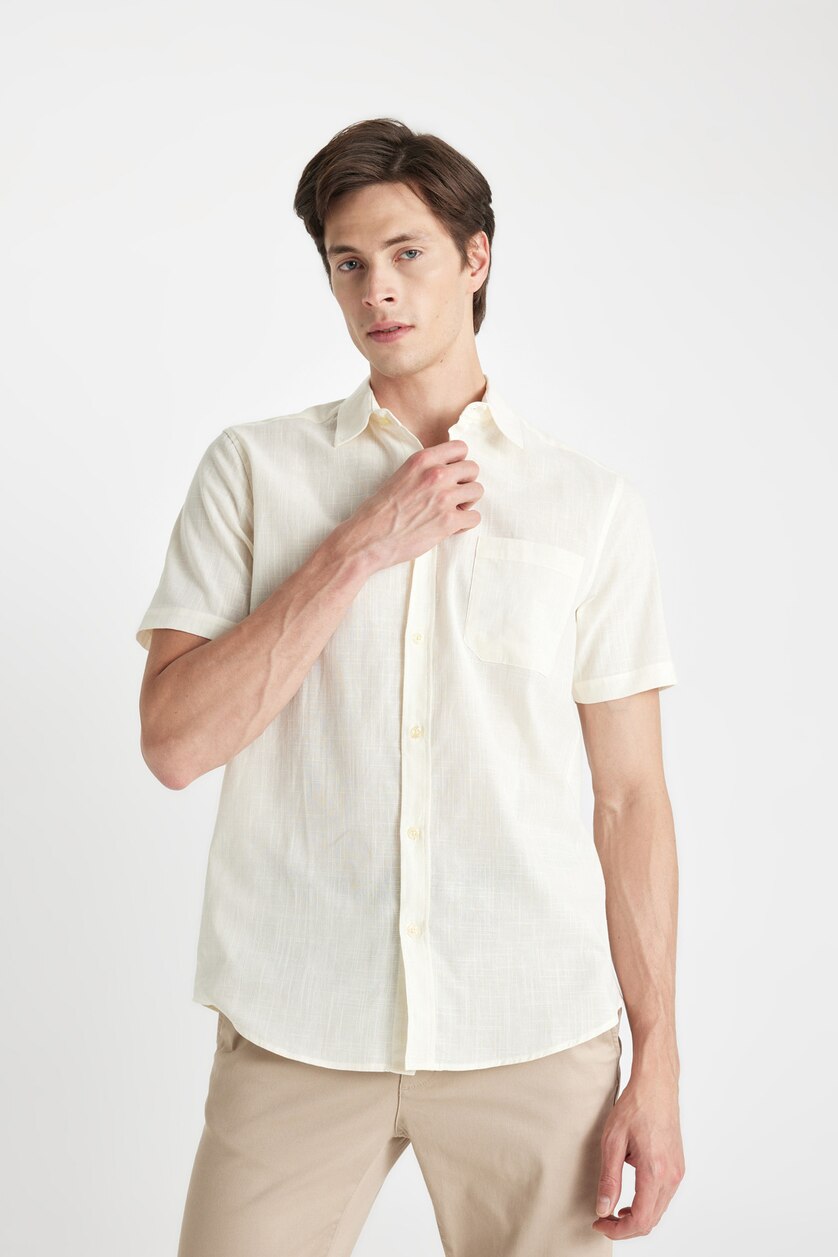 رجالي اللون الرملي Regular Fit Cotton Short Sleeve Shirt