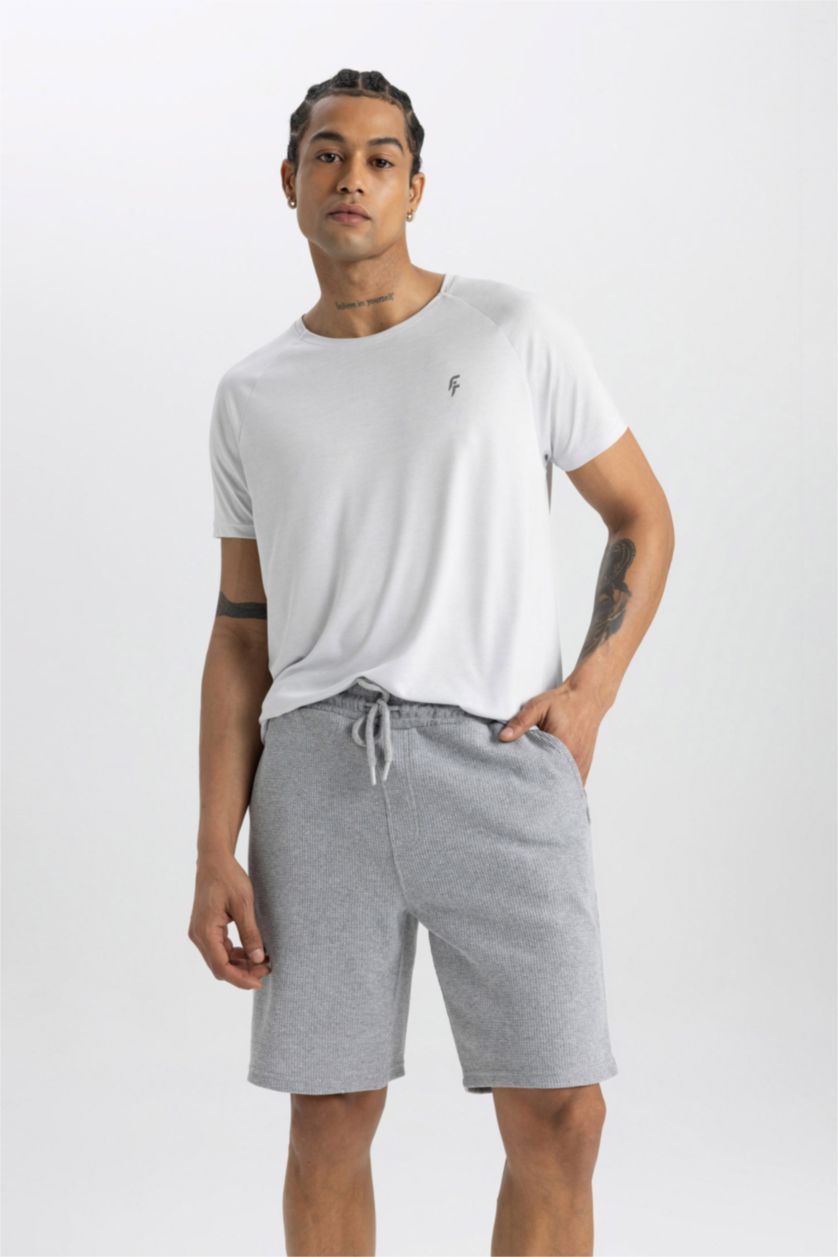 HOMME Gris Clair Short Coupe slim raccourcie