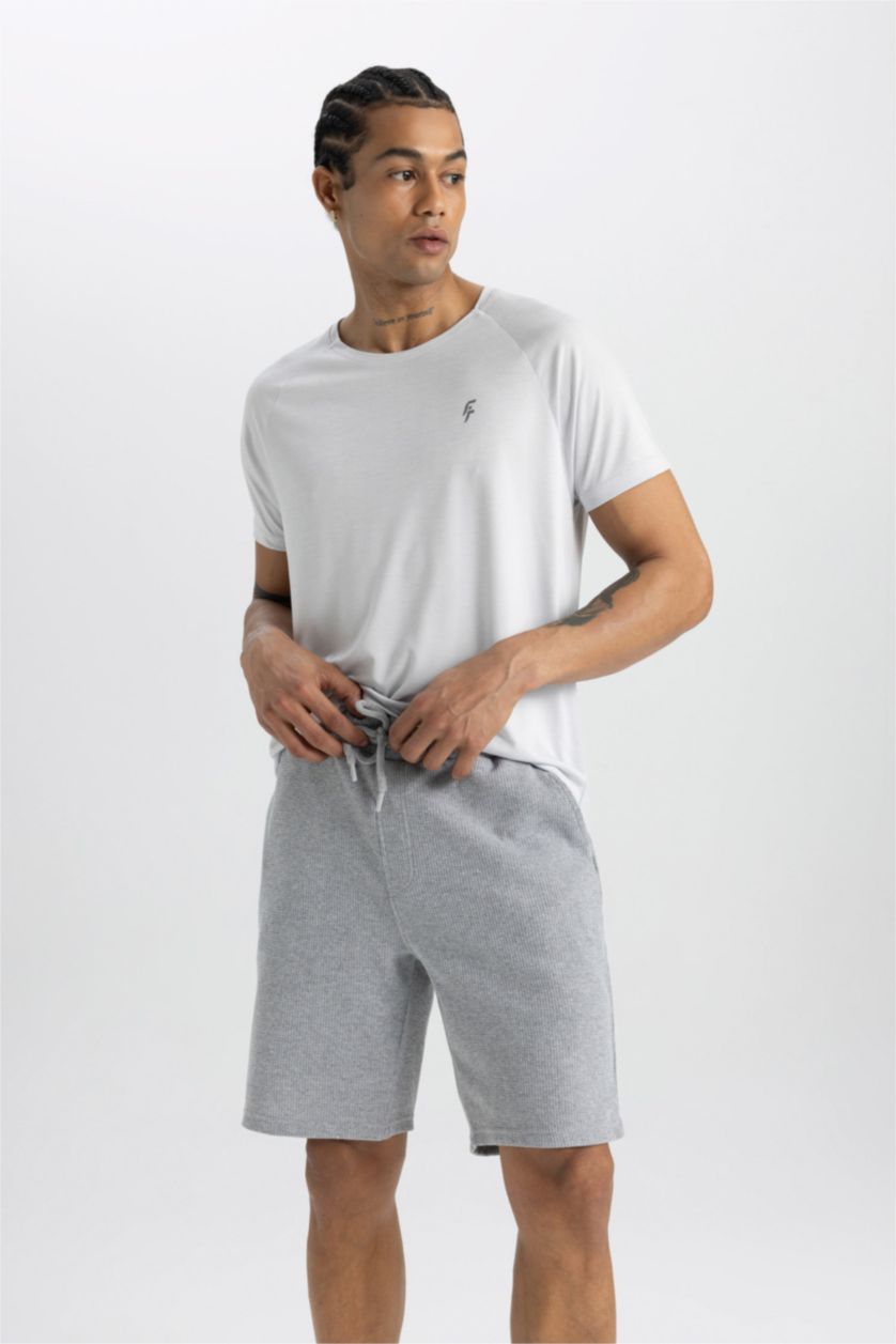 HOMME Gris Clair Short Coupe slim raccourcie