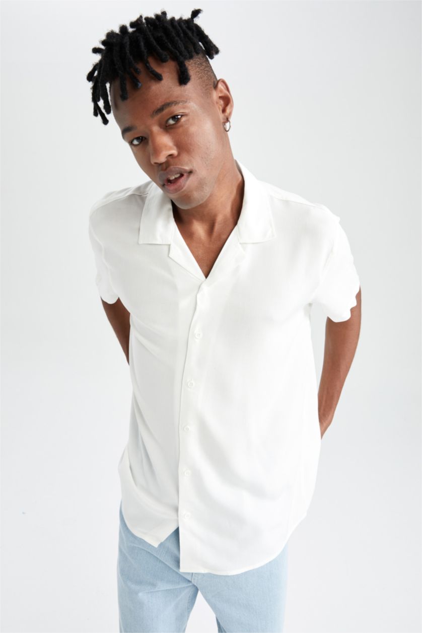 HOMME Écru Chemise basique à manches courtes en viscose coupe standard