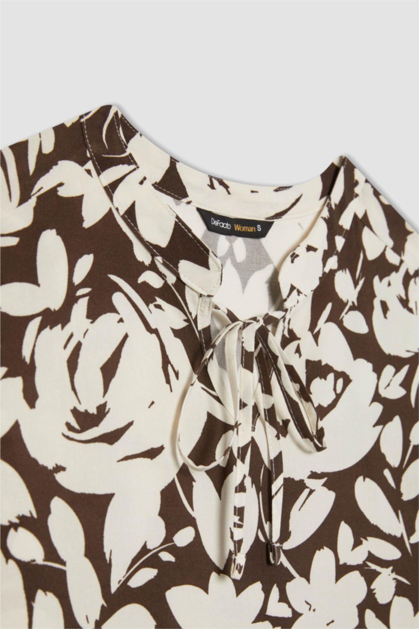 Woman Brown Regular Fit Crew Neck Long Sleeve Blouse