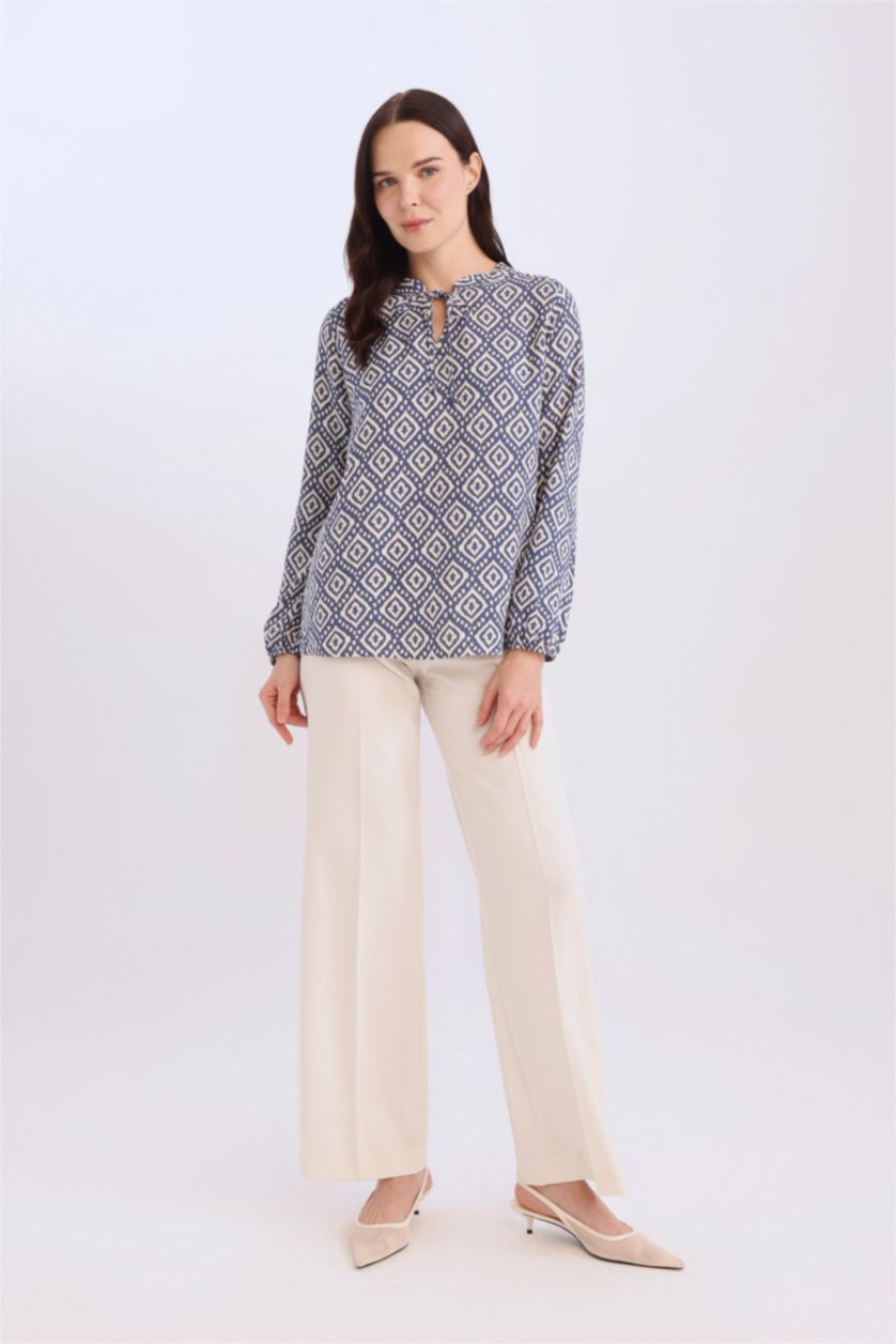 نساء نيلي فاتح Regular Fit