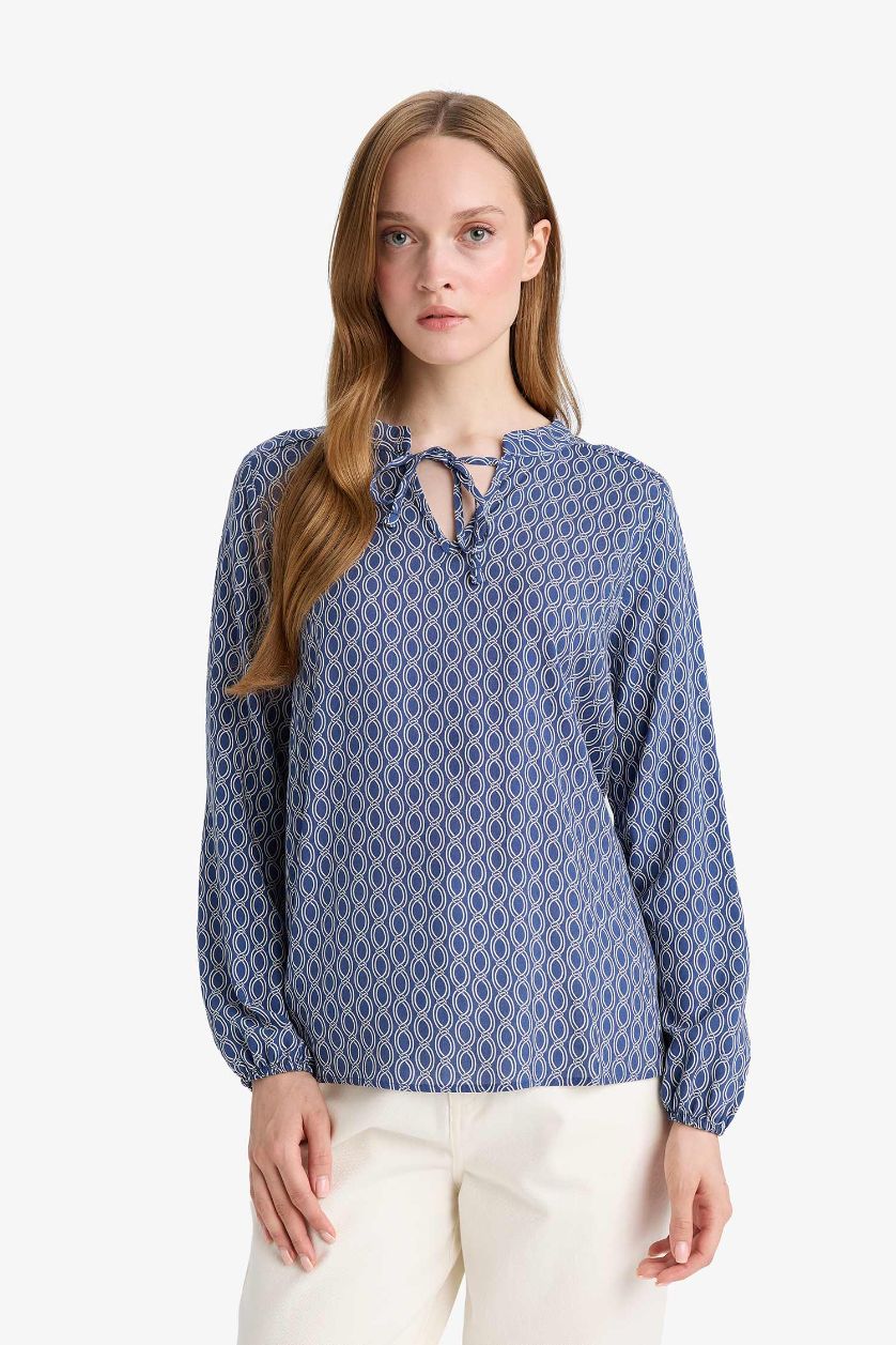 Kadın İndigo Regular Fit Bağcıklı Yaka Desenli Uzun Kollu Bluz