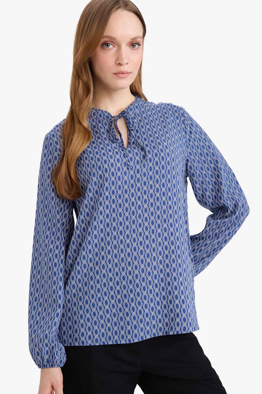 Woman Light Indigo Regular Fit Crew Neck Printed Long Sleeve Blouse