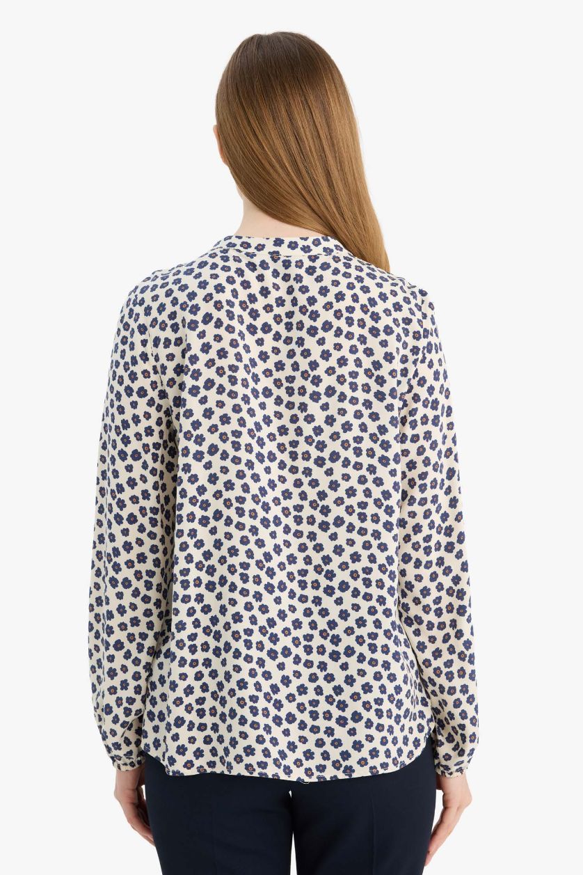 نساء كحلي بلوزة ردن طويل مطبوع قصة عادية بياخة مستديرة