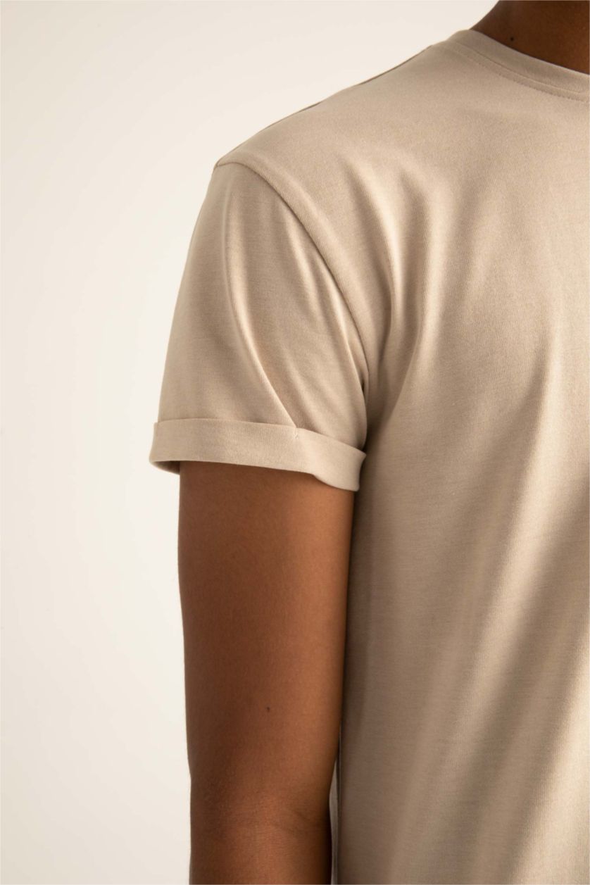 Мужчины Слоновая кость Футболка длинная с круглым вырезом