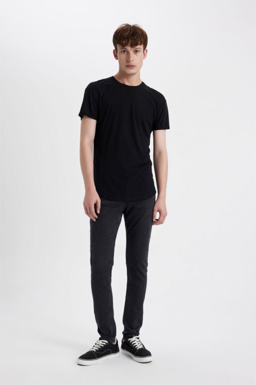 MAN Black Long Muscle Fit Short Sleeve T-Shirt