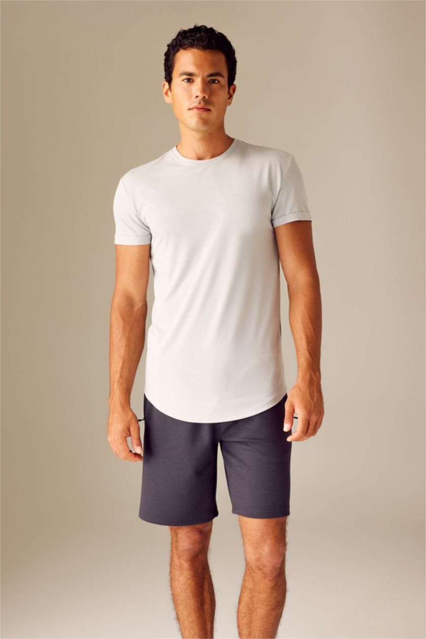MAN Light Grey Long Muscle Fit Crew Neck Basic T-Shirt