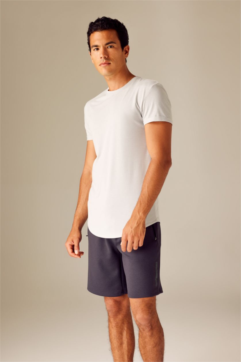 MAN Light Grey Long Muscle Fit Crew Neck Basic T-Shirt