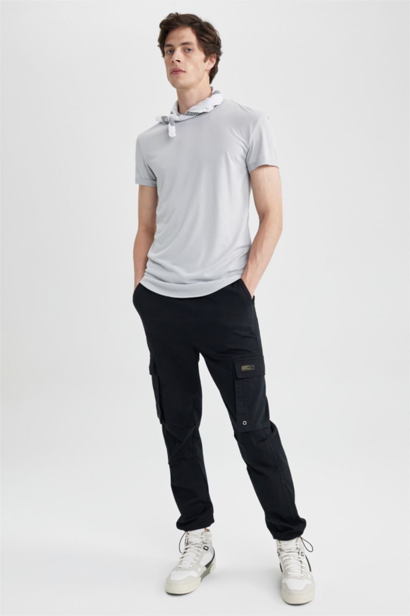 MAN Light Grey Long Muscle Fit Crew Neck Basic T-Shirt