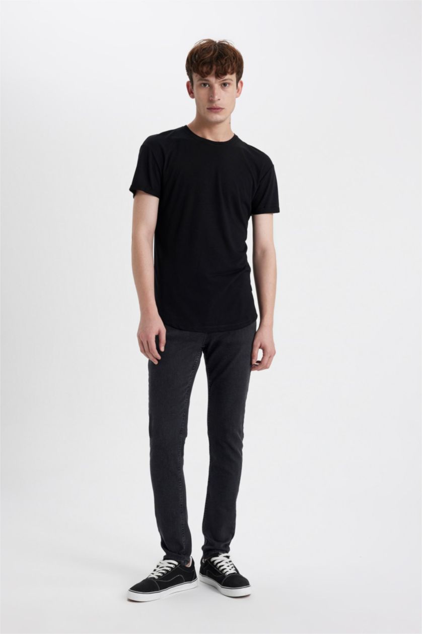 MAN Black Long Muscle Fit Short Sleeve T-Shirt