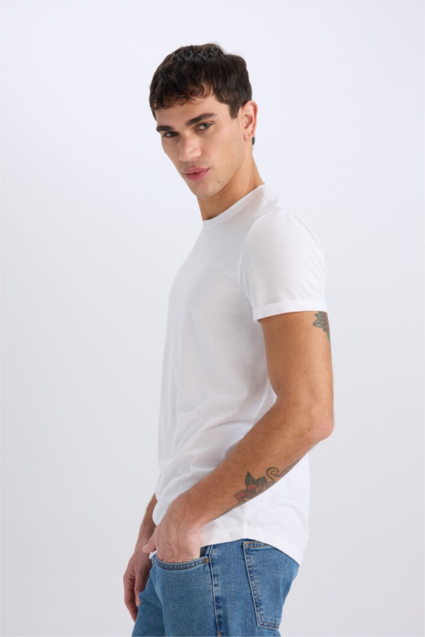 MAN White Long Muscle Fit Short Sleeve T-Shirt