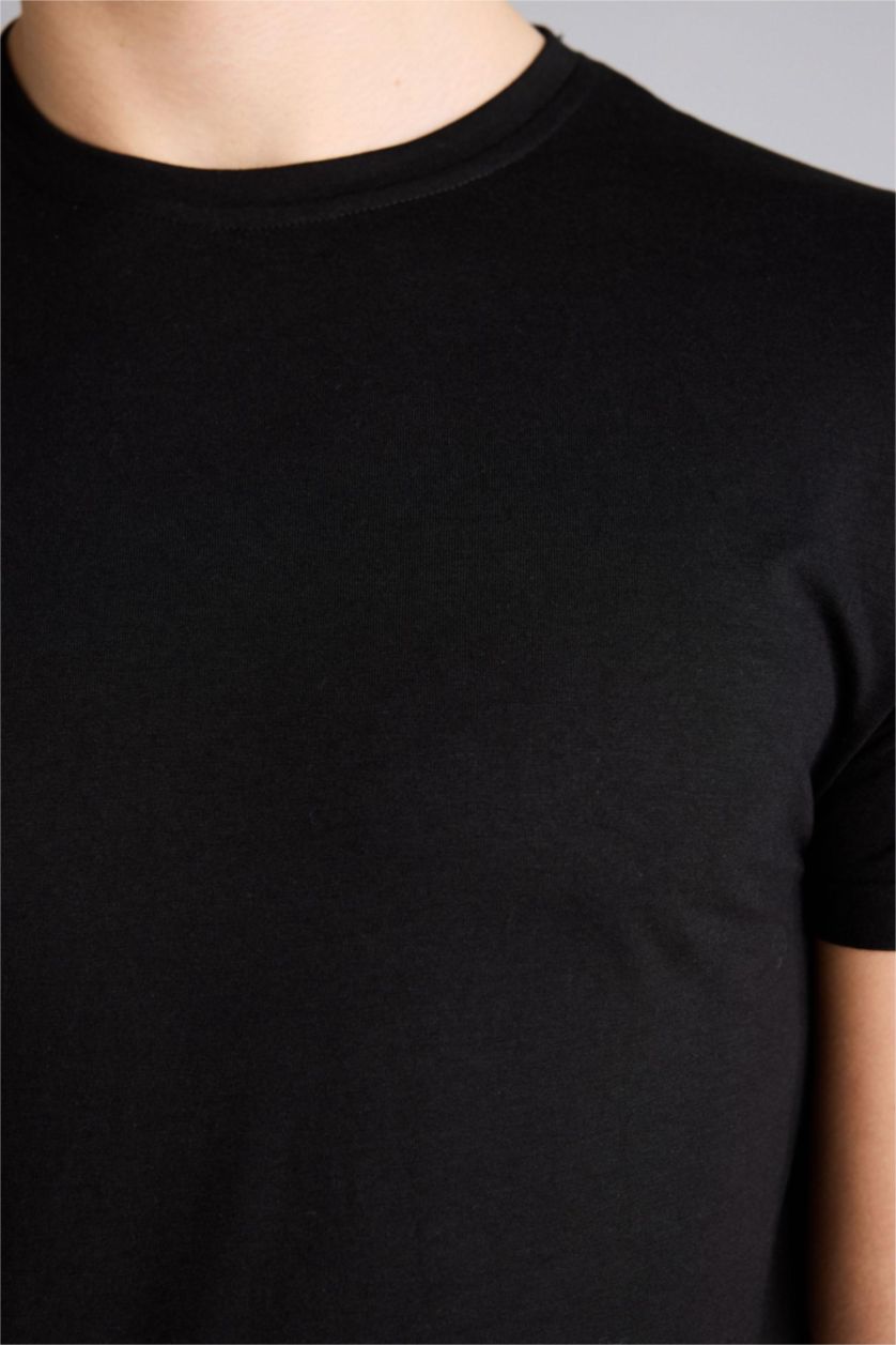 Men Black Long Muscle Fit Crew Neck Short Sleeve T-Shirt