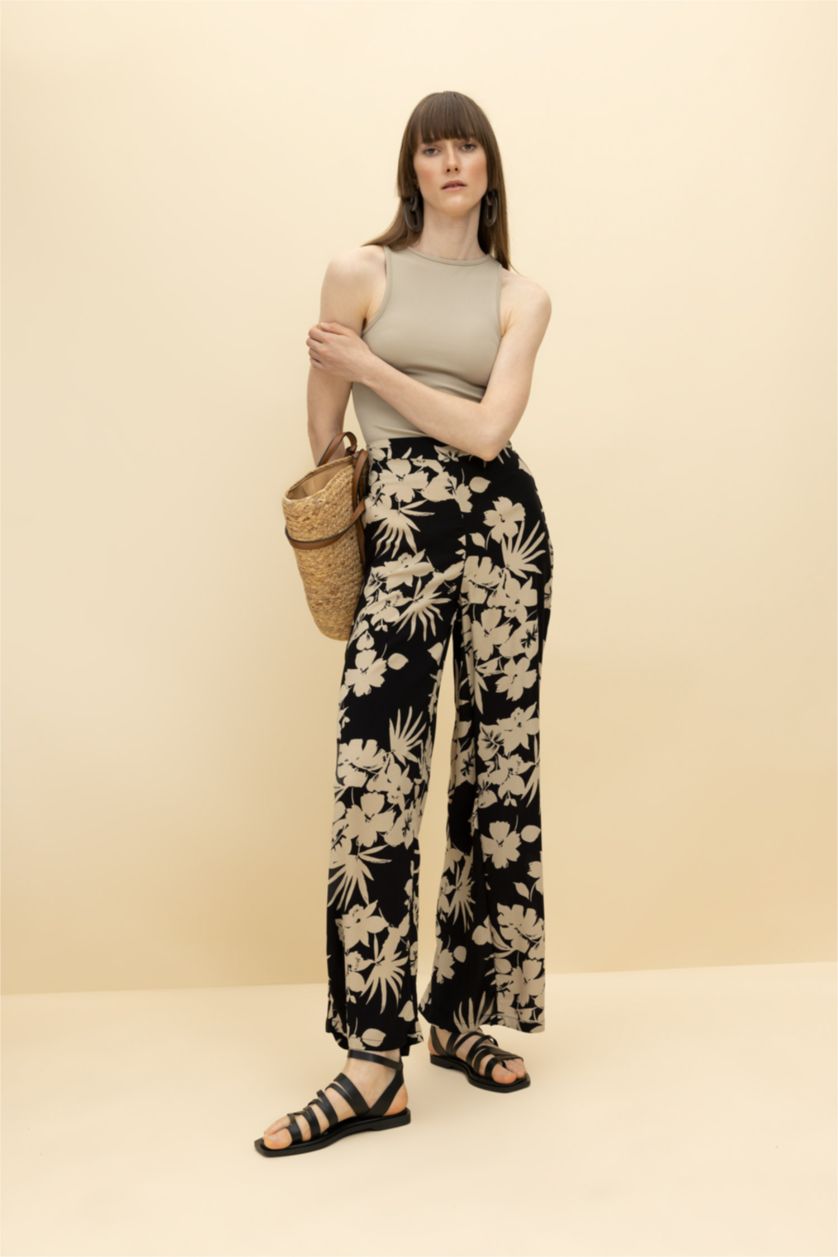 WOMAN Black High Waist Palazzo Trousers