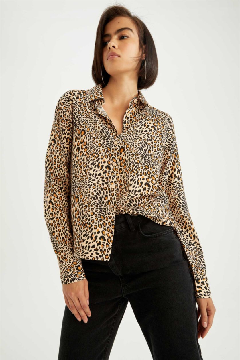 نساء اللون الحجري قميص فيسكوز تايجر كم طويل قصة عادية