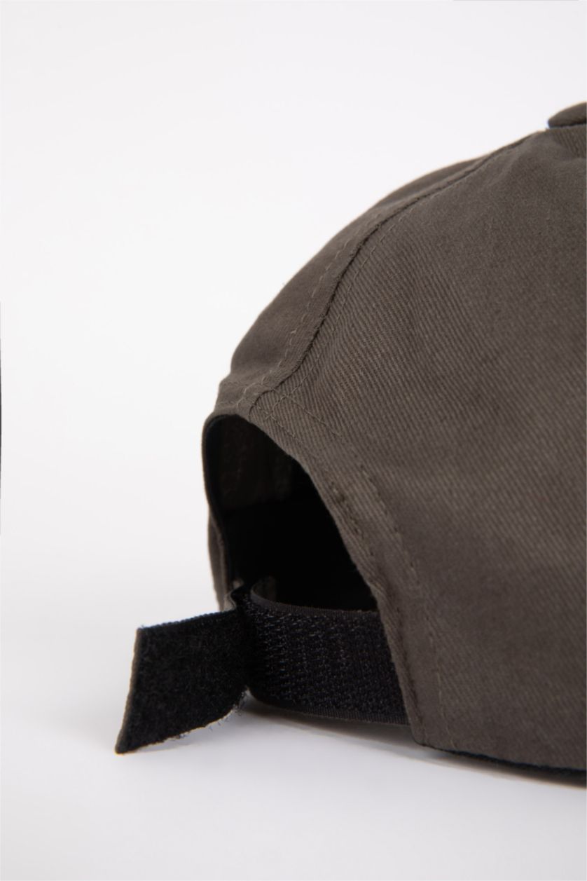 MAN Khaki قبعة قطن
