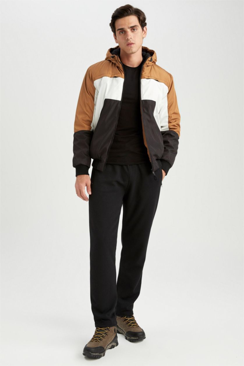 Erkek Camel Slim Fit Dar Kesim Renk Bloklu Astarlı Kapüşonlu Fermuarlı Cepli Şişme Mont