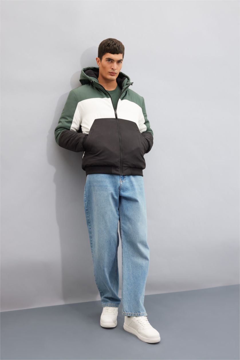 MAN Green Slim Fit Fleece Lined Puffer Jacket