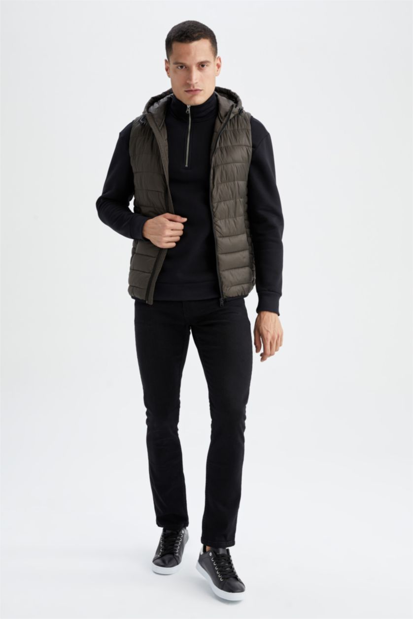Erkek Haki Hafif Şişme Yelek Su İtici Slim Fit Dar Kesim Kapüşonlu Fermuarlı Cepli Mevsimlik