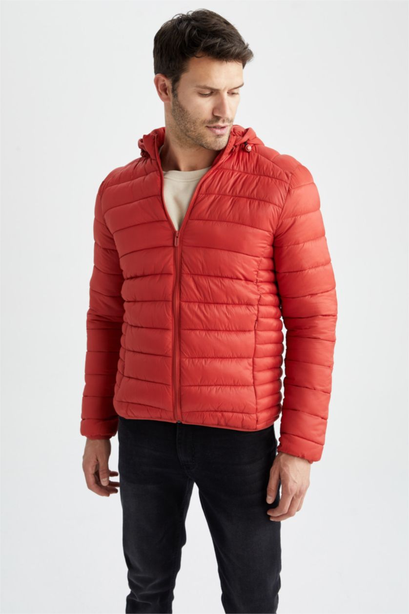 Erkek Koyu Turuncu Su İtici Slim Fit Dar Kesim İç Cep Detaylı Kapüşonlu Fermuarlı Cepli Şişme Mont