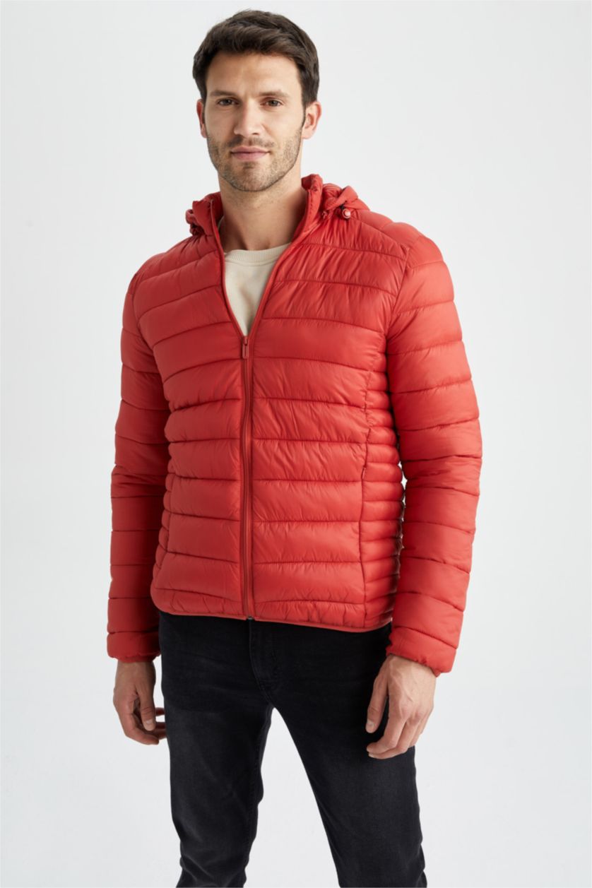 Erkek Koyu Turuncu Su İtici Slim Fit Dar Kesim İç Cep Detaylı Kapüşonlu Fermuarlı Cepli Şişme Mont