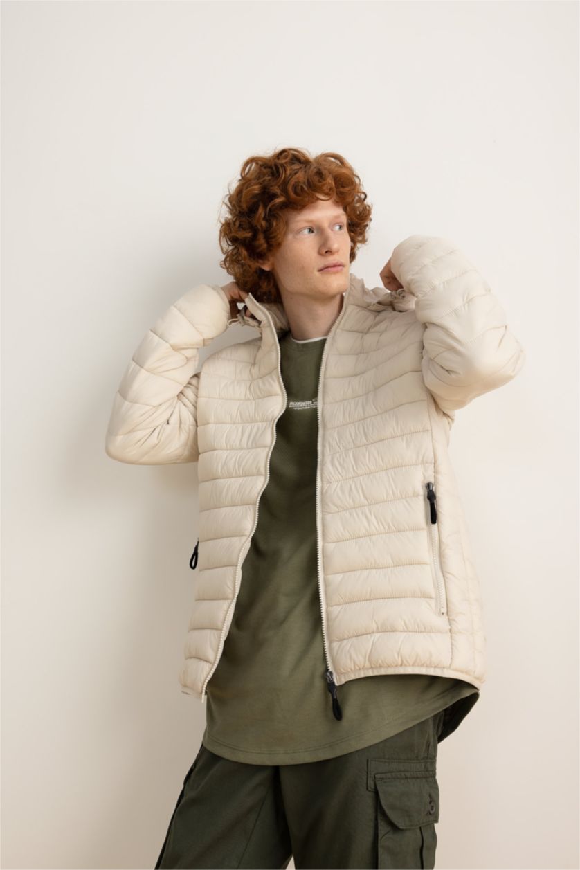 Erkek Taş Su İtici Hafif Şişme Mont Slim Fit Dar Kesim Kapüşonlu Fermuarlı Cepli Mevsimlik