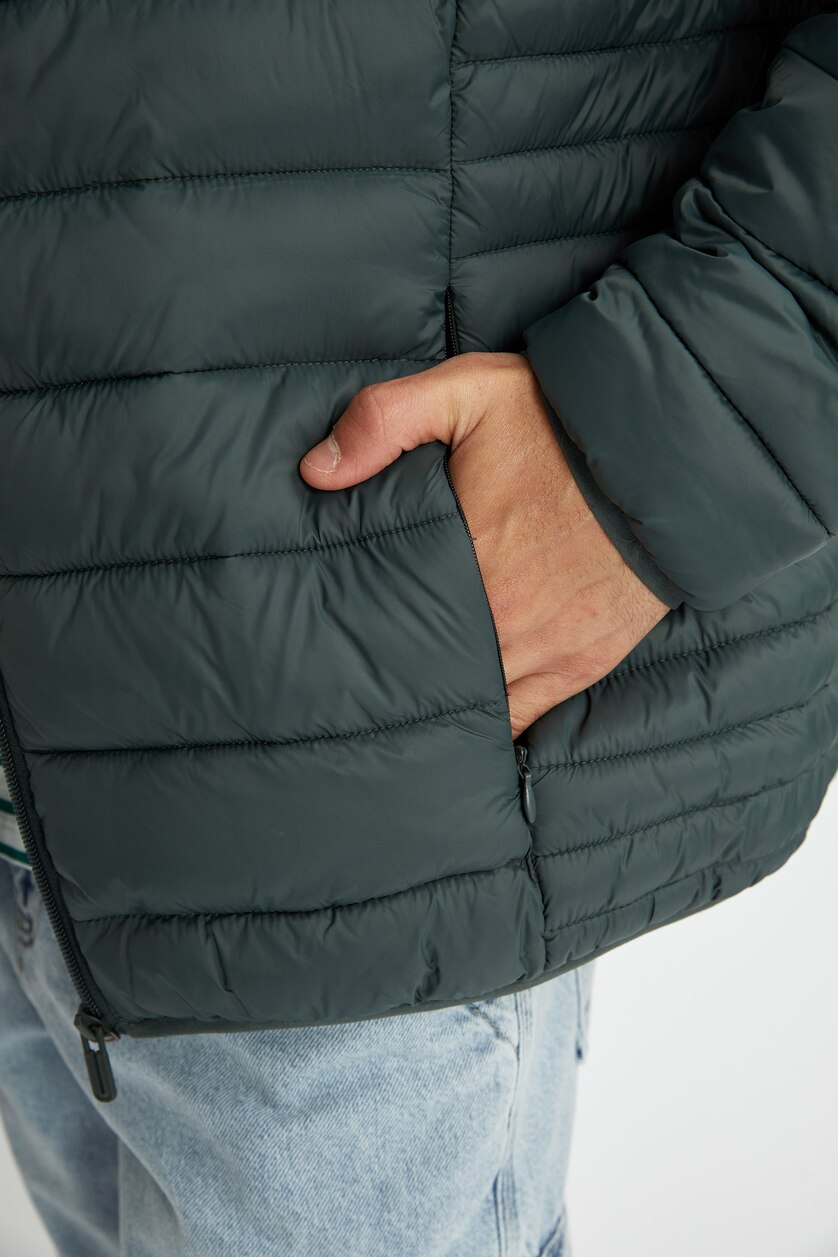 رجال أخضر Zipper Puffer Jacket