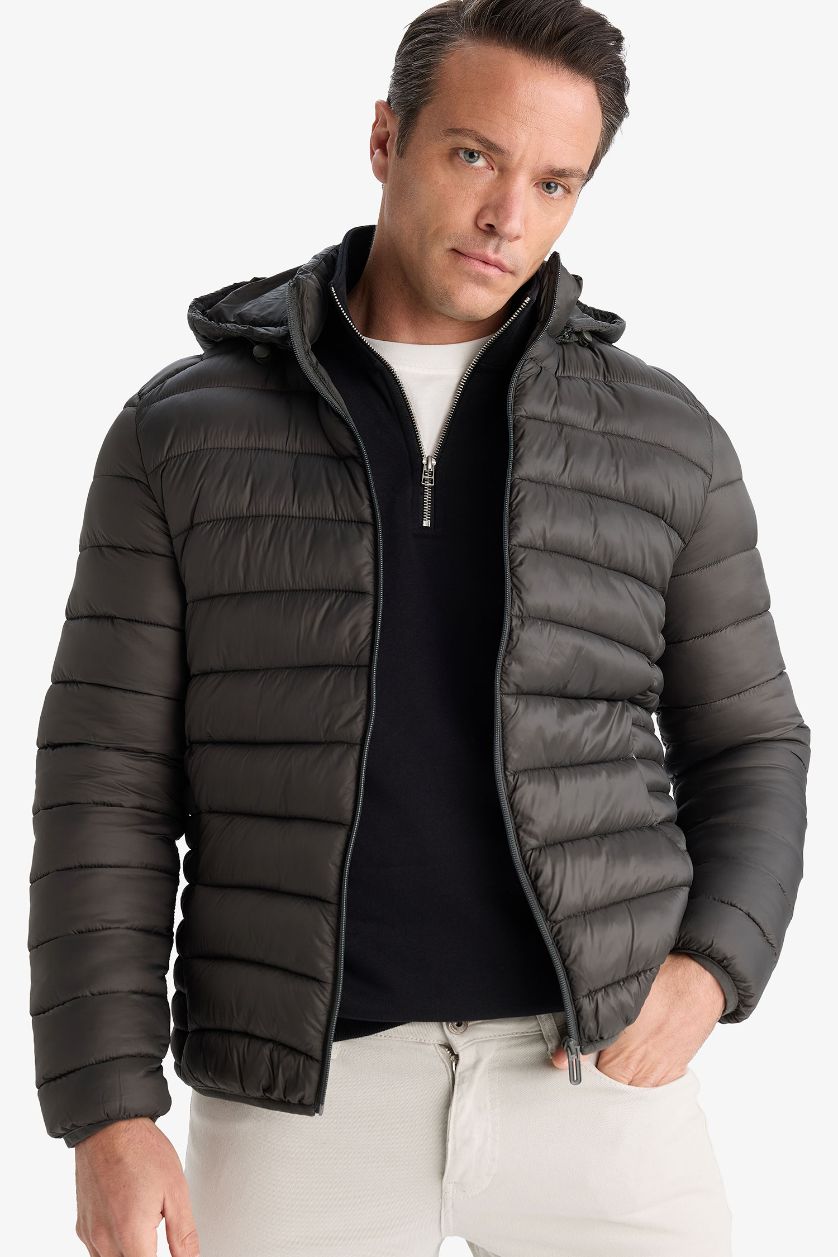 Erkek Koyu Haki Su İtici Slim Fit Mont