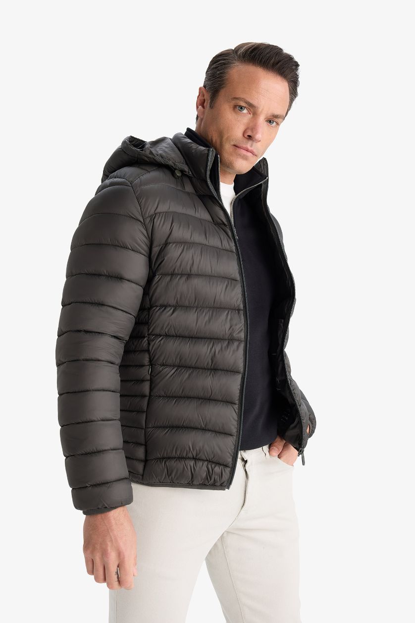 Erkek Koyu Haki Su İtici Slim Fit Mont