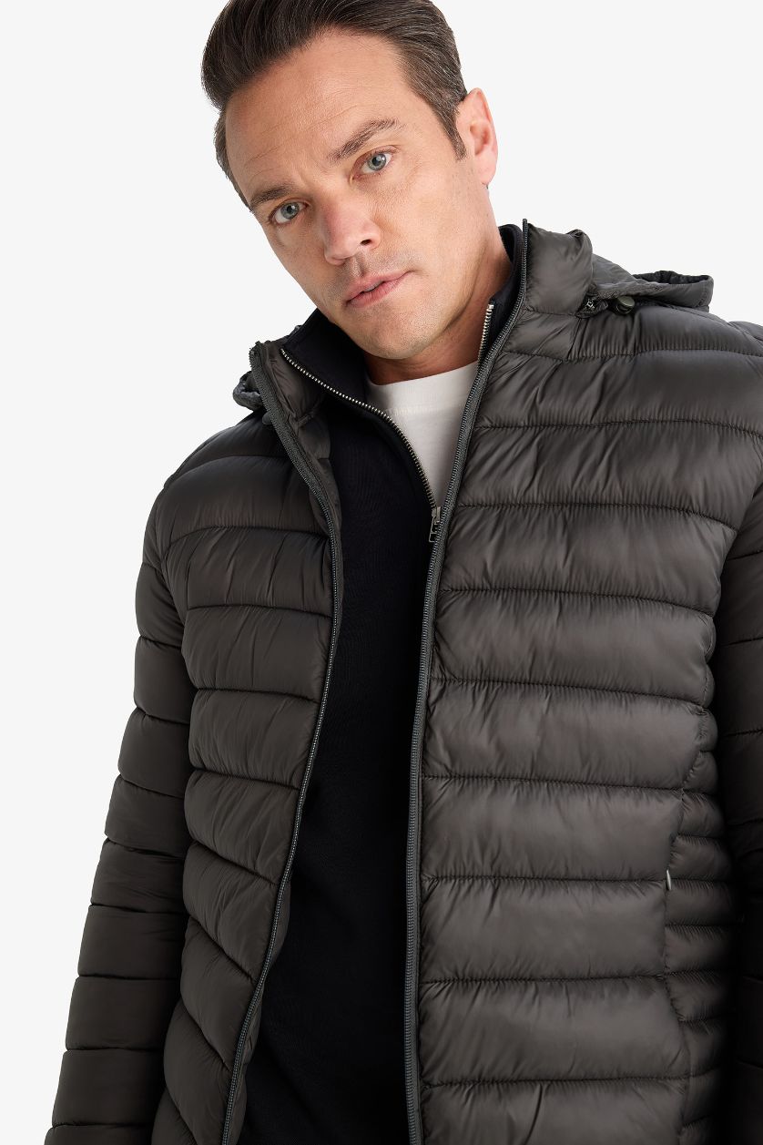 Erkek Koyu Haki Su İtici Slim Fit Mont