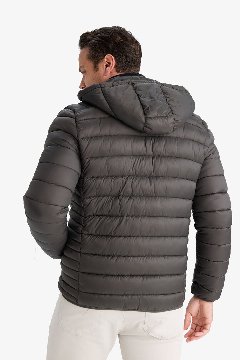 Erkek Koyu Haki Su İtici Slim Fit Mont