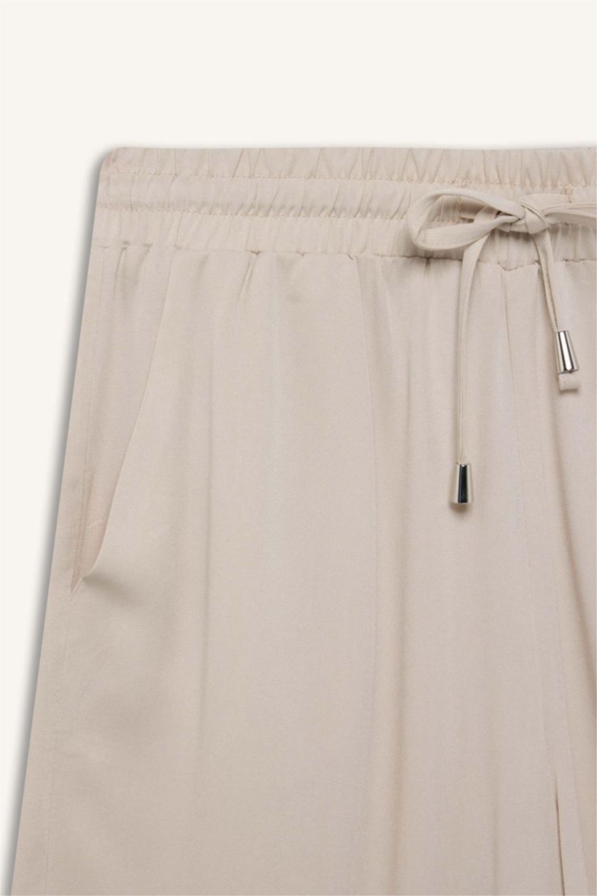 Kadın Açık Taş Yüksek Bel Kısa Paça Viskon Şort