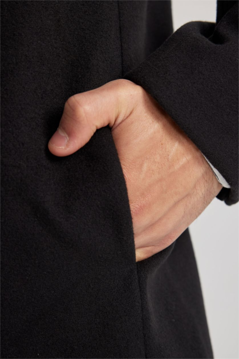 Man Black Slim Fit Lined Cachet Coat