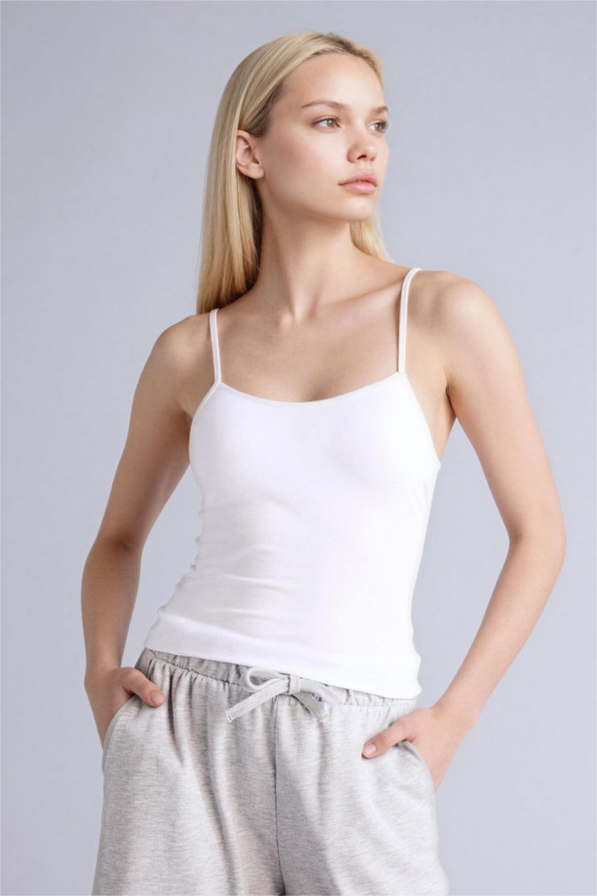 Woman White Regular Fit Cotton Tank Top