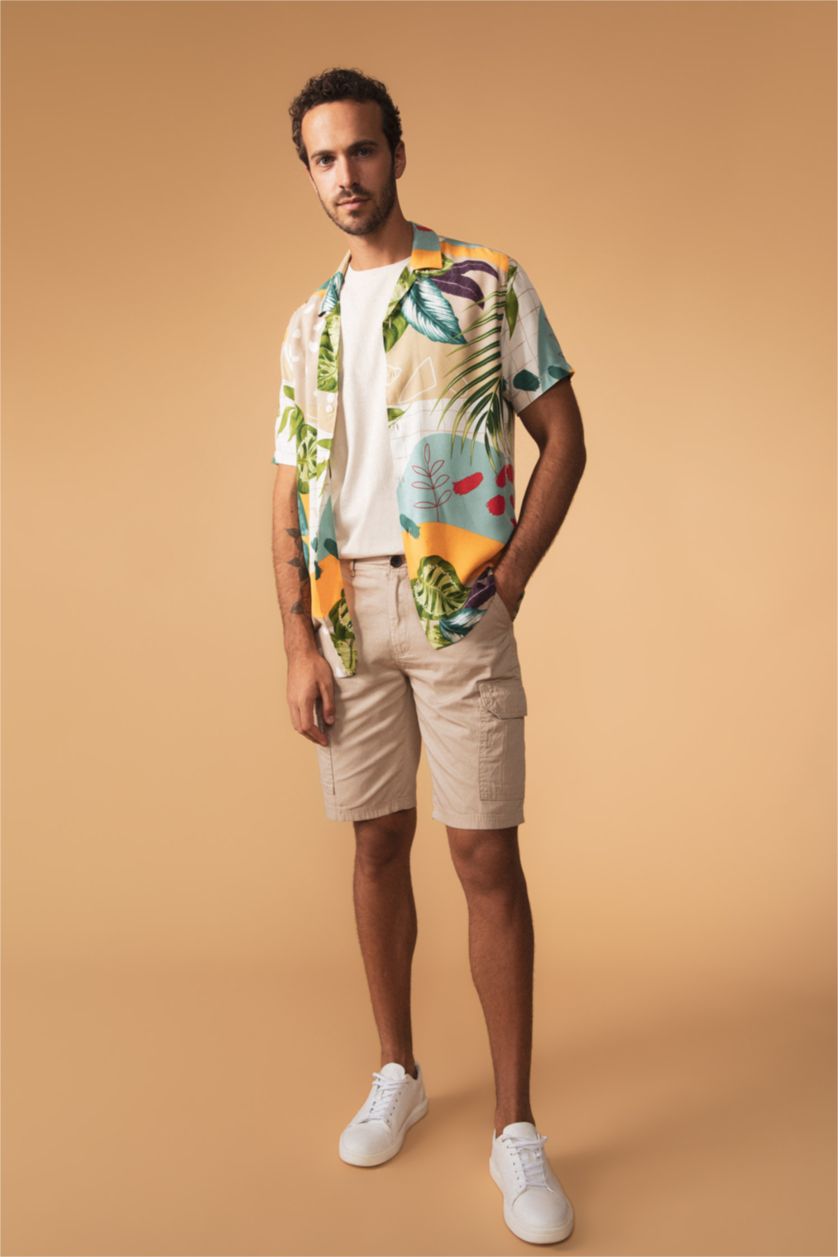 Erkek Bej Regular Fit Kargo Bermuda Şort