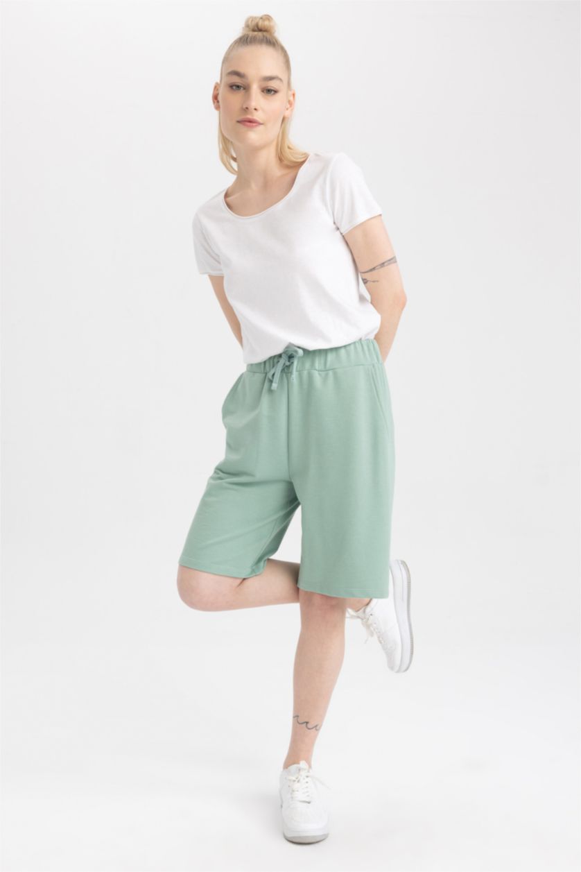 Kadın Açık Yeşil Regular Fit %100 Pamuk Bermuda