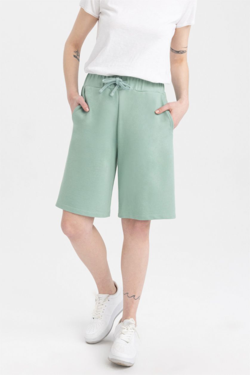Kadın Açık Yeşil Regular Fit %100 Pamuk Bermuda