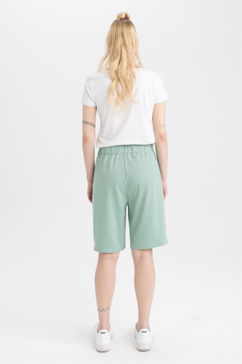 Kadın Açık Yeşil Regular Fit %100 Pamuk Bermuda